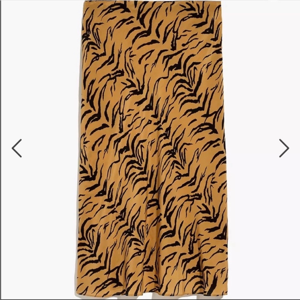 Madewell Silk Midi Skirt in Tiger Print Stripe Print Size 00